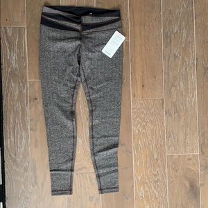 NWT Lululemon wonder under pant